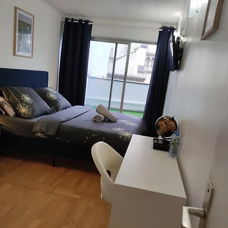 Trocadéro 16ieme - With Balcony Apartamento París