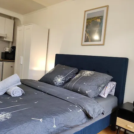 Trocadéro 16ieme - With Balcony * París